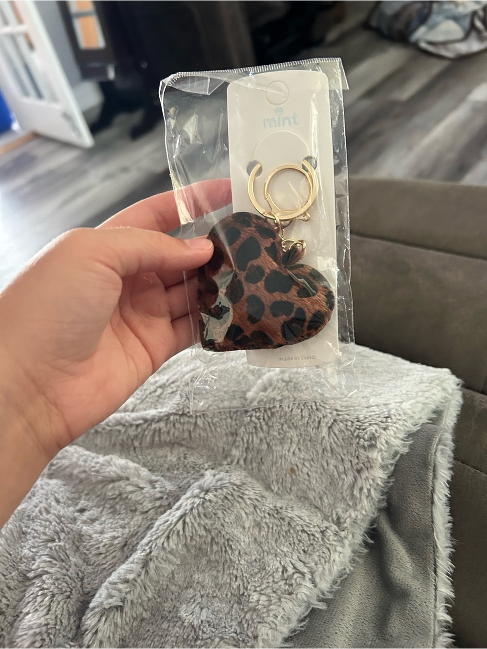 4/$50 Leopard Heart Keychain with Gold Ring